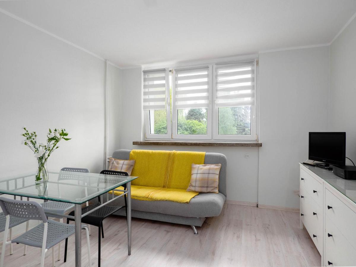 Sweet Honey Mieszkanie W Plocku Apartment Ngoại thất bức ảnh