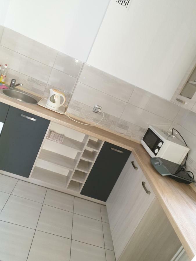 Sweet Honey Mieszkanie W Plocku Apartment Ngoại thất bức ảnh