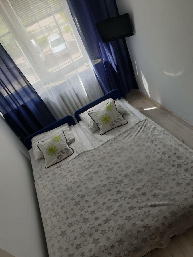 Sweet Honey Mieszkanie W Plocku Apartment Ngoại thất bức ảnh